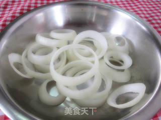 咖喱洋葱圈的做法步骤:3