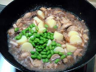 家常烩菜“杂菇烩玉子豆腐”的做法步骤：6