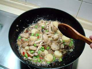 家常烩菜“杂菇烩玉子豆腐”的做法步骤：11