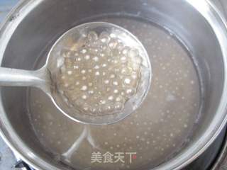 益智乌发—核桃黑芝麻西米露的做法步骤:3