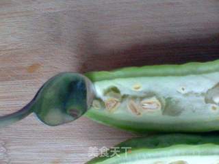 腌菜炒苦瓜的做法步骤：4