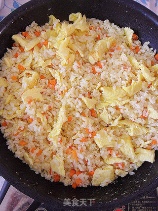 【炒饭】葱油蛋炒饭的做法步骤:10