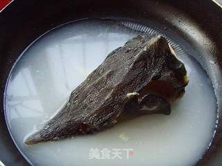 鲟鱼头汤的做法步骤:4