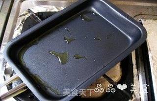 三叶鸡蛋卷的做法步骤:7