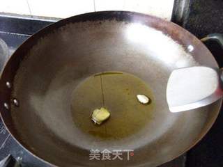 球葱炒鸡爪的做法步骤:4