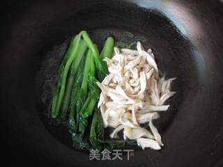 鸡脯扒小白菜的做法步骤:7