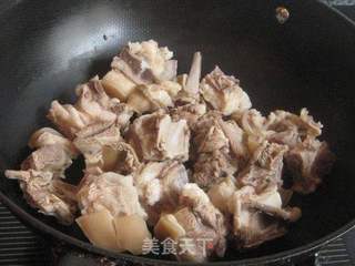 红烧羊肉的做法步骤:2