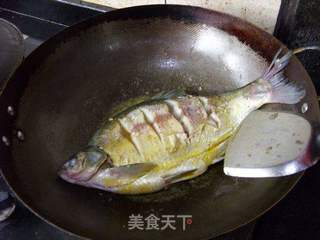 家常红烧鳊鱼的做法步骤:7