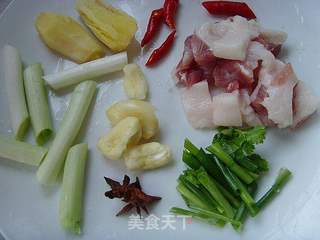 鱼头泡饼的做法步骤:2