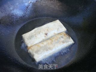 炸春卷的做法步骤：17