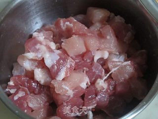 香菇肉丁鸡蛋面的做法步骤：4