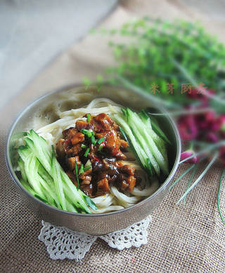 香菇肉丁鸡蛋面的做法步骤：13