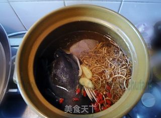 港式海鲜烩饭(加一种老火鸡汤的煲煮方法)的做法步骤:9