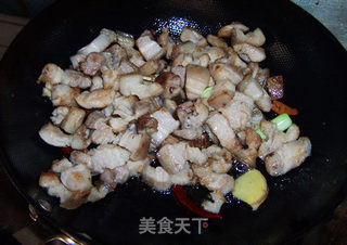 经典红烧肉的做法步骤：5