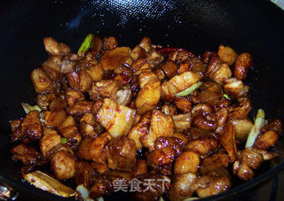经典红烧肉的做法步骤：8