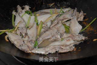 香芹煮鹿仔的做法步骤:8