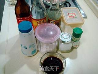 宫保仔鸡的做法步骤：1