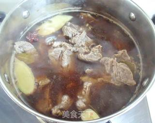 牛肉与咖喱真是绝配---牛肉咖喱饭的做法步骤:3