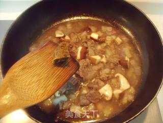 牛肉与咖喱真是绝配---牛肉咖喱饭的做法步骤:9