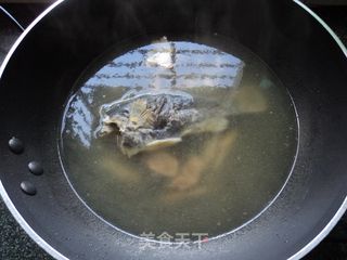 补气虚益脾胃的---【鳌花鱼豆腐粥】的做法步骤:3