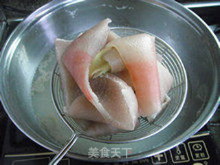 多吃多美丽—橙香双色猪皮冻的做法步骤:4
