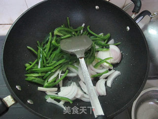 柠香黑椒牛柳的做法步骤：4