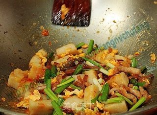 港式炒萝卜糕的做法步骤:8