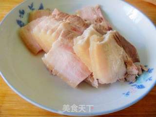 【怡汝私房宴客菜】尖椒回锅肉的做法步骤：3