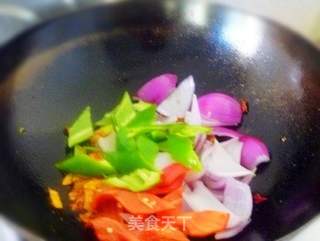 【怡汝私房宴客菜】尖椒回锅肉的做法步骤：10