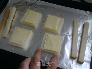 国庆节之早餐【奶酪吐司脆】的做法步骤:3