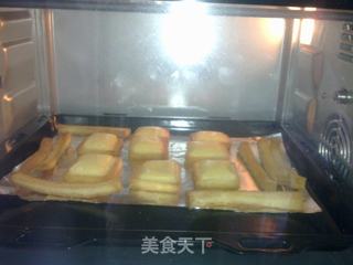 国庆节之早餐【奶酪吐司脆】的做法步骤:4