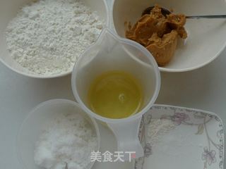 香酥幼滑----花生酱飘香饼干的做法步骤：1