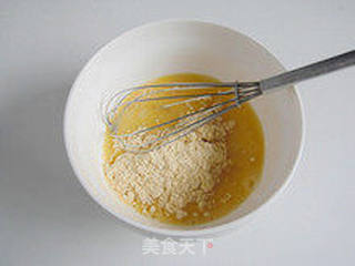 健康粗粮—玉米芝麻蛋饼的做法步骤:3