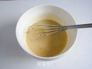 健康粗粮—玉米芝麻蛋饼的做法步骤:4