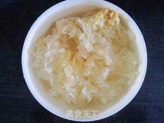 银耳南瓜红枣羹的做法步骤:3