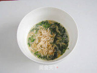轻松补钙—韭香虾米鸡蛋饼的做法步骤:4