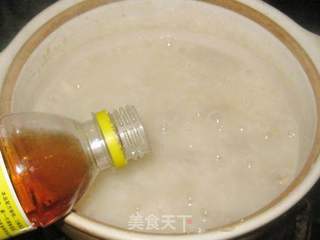 金银花瘦肉粥的做法步骤:6