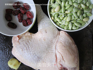青豆红枣鸡汤的做法步骤：1