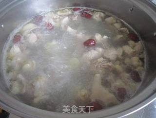 青豆红枣鸡汤的做法步骤：8