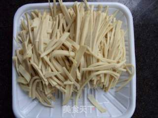 大白菜炒千张丝的做法步骤:4