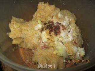 酸菜饺子的做法步骤:4