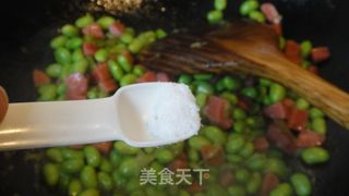 台式香肠炒毛豆的做法步骤：9