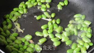 茭白肉丝炒毛豆的做法步骤：8