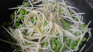 茭白肉丝炒毛豆的做法步骤：9