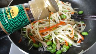 茭白肉丝炒毛豆的做法步骤：13