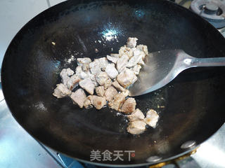 用勺吃也照样香—新疆手抓饭的做法步骤:5