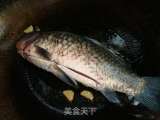 鲫鱼莲藕汤的做法步骤：3