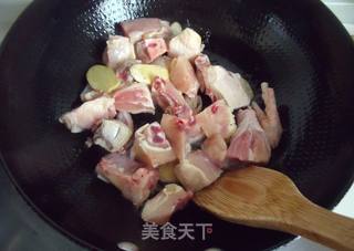金秋时节的家常滋补餐----板栗烧鸡饭的做法步骤:3