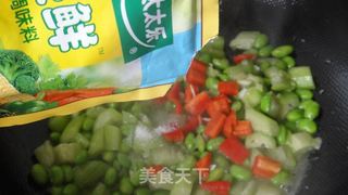 丝瓜炒毛豆的做法步骤：10