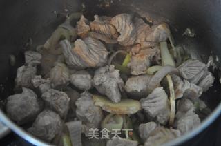 干豆角烧猪肩肉的做法步骤：4